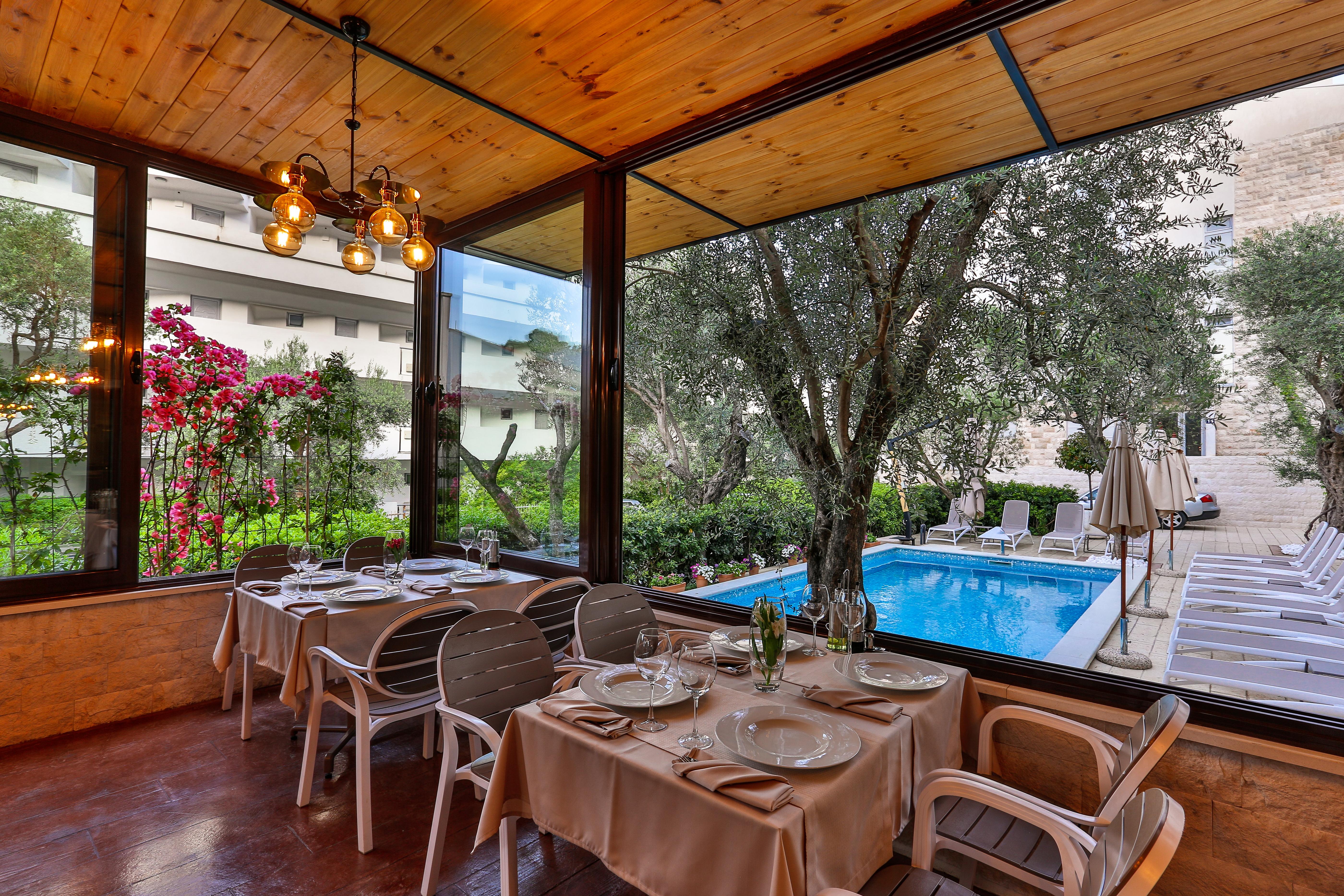 Hotel Harmony By Aycon Petrovac Exterior foto